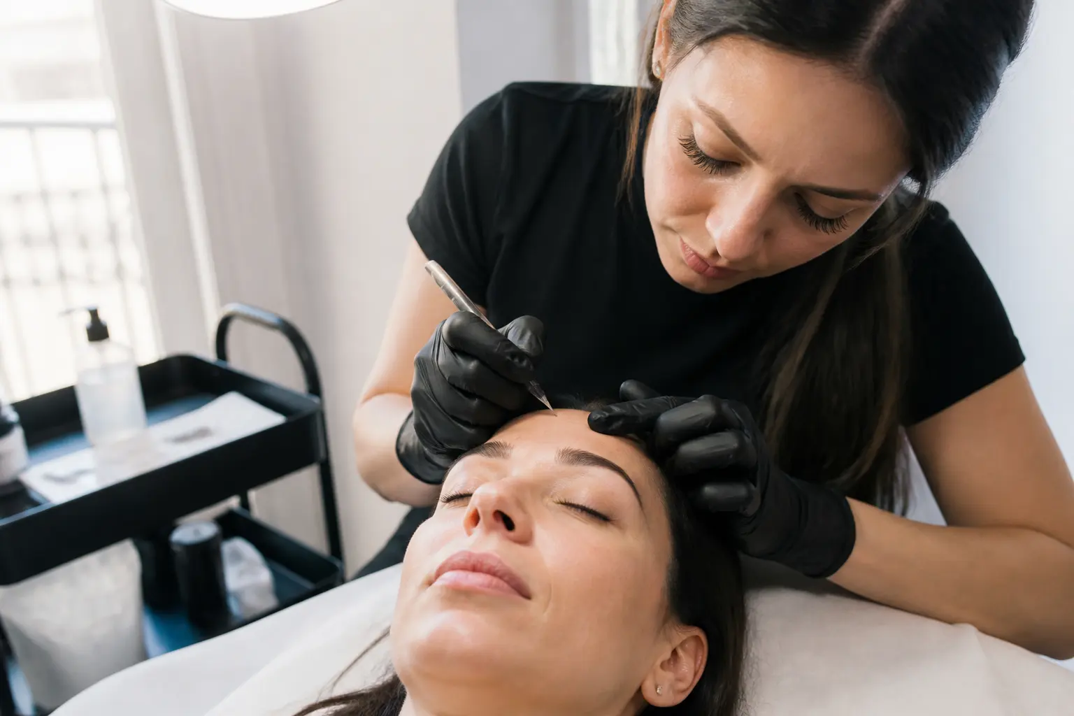Supporting editorial photograph about Brazilian microblading healing process